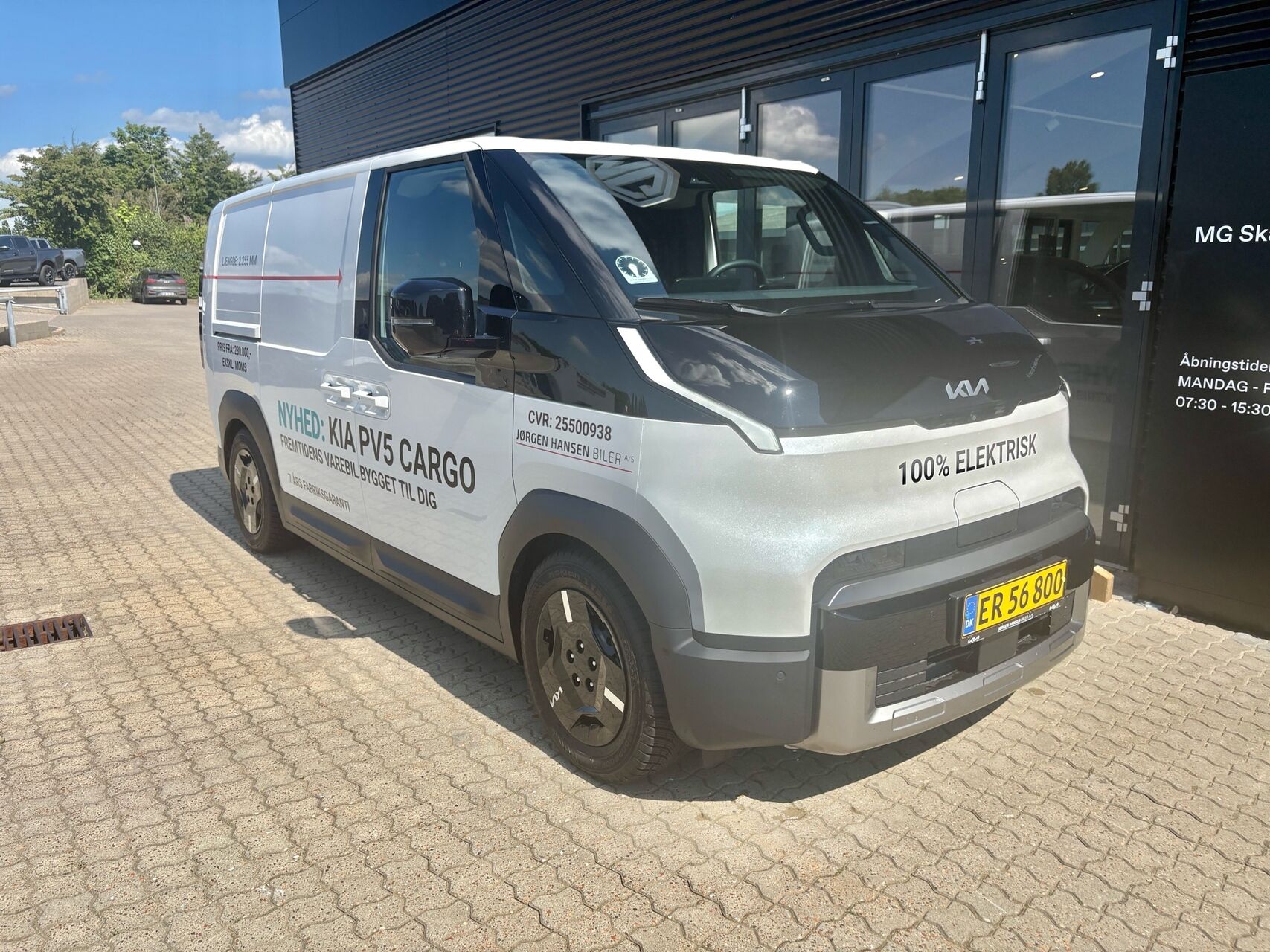 Billede af Kia PV5 Cargo L2H1 EL Long Range Work Pro 163HK Van Aut.