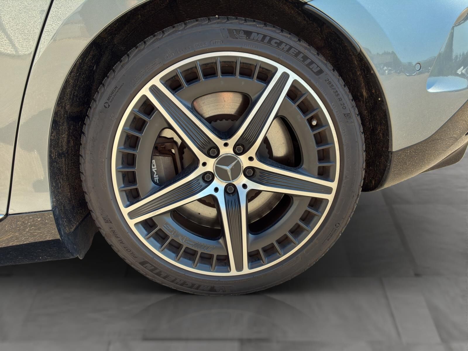 Billede af Mercedes-Benz EQE 43 AMG EL 4Matic 476HK Aut.