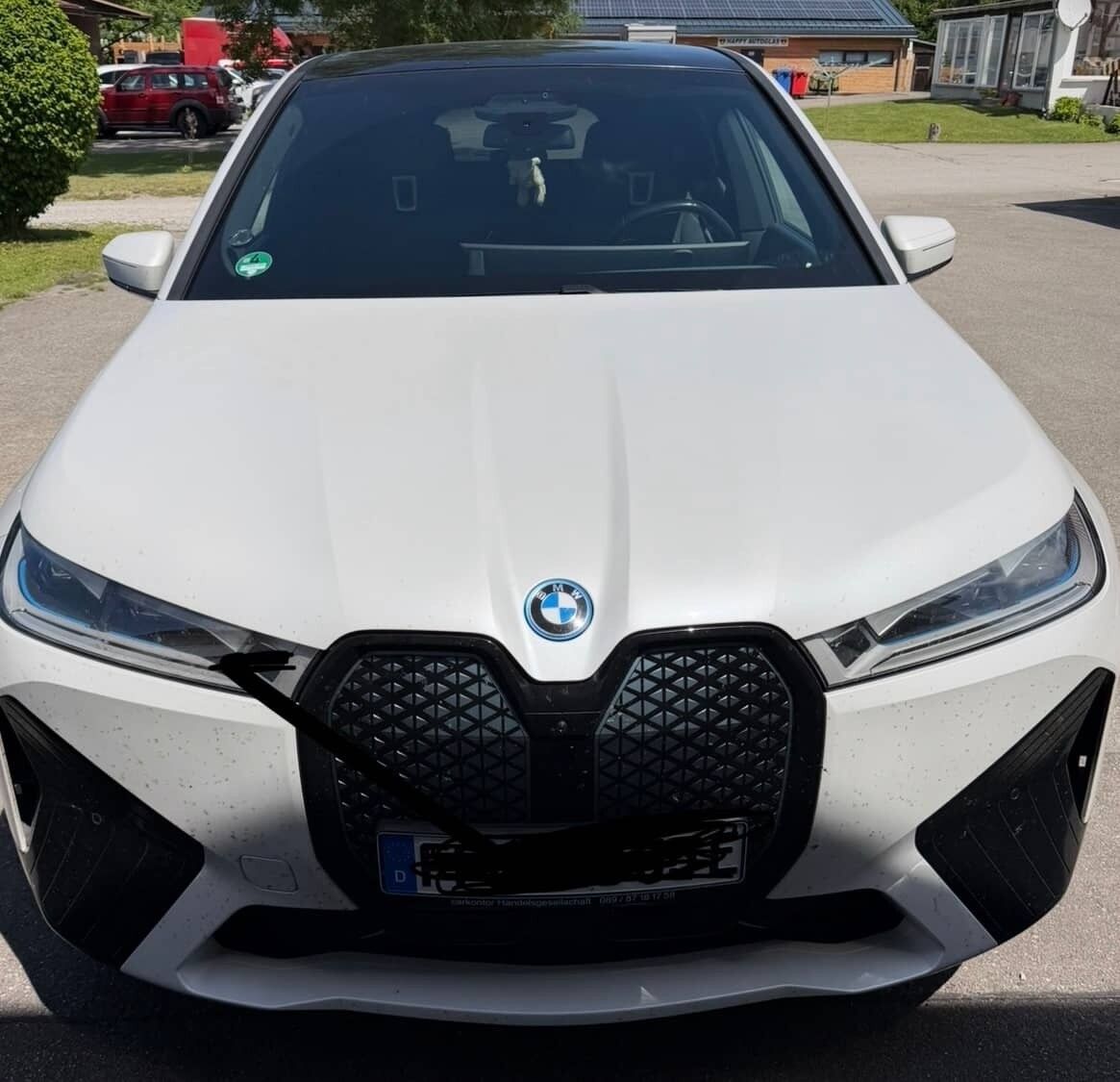 Billede af BMW iX 40 Fully Charged Sport XDrive 326HK 5d Aut. 
