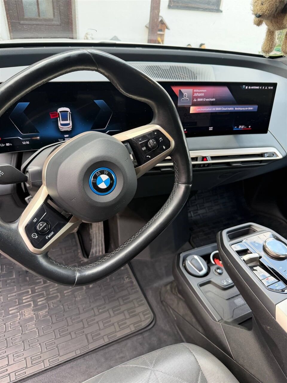 Billede af BMW iX 40 Fully Charged Sport XDrive 326HK 5d Aut. 