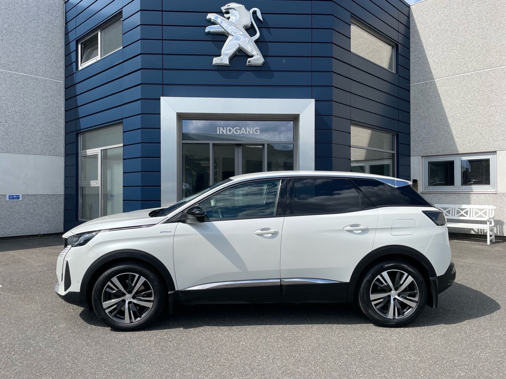 Billede af Peugeot 3008 1,6 PureTech  Plugin-hybrid Selection Sport EAT8 225HK 5d 8g Aut.