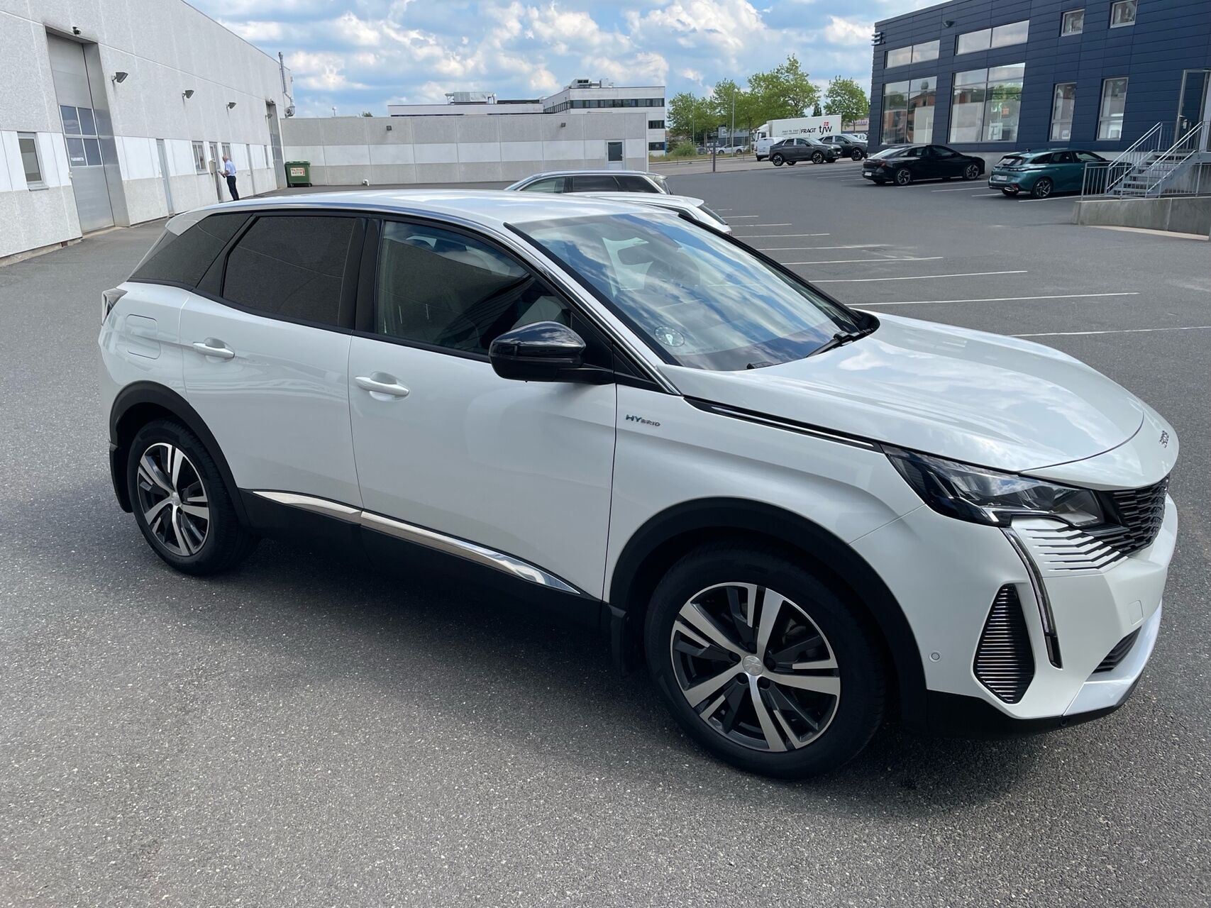Billede af Peugeot 3008 1,6 PureTech  Plugin-hybrid Selection Sport EAT8 225HK 5d 8g Aut.