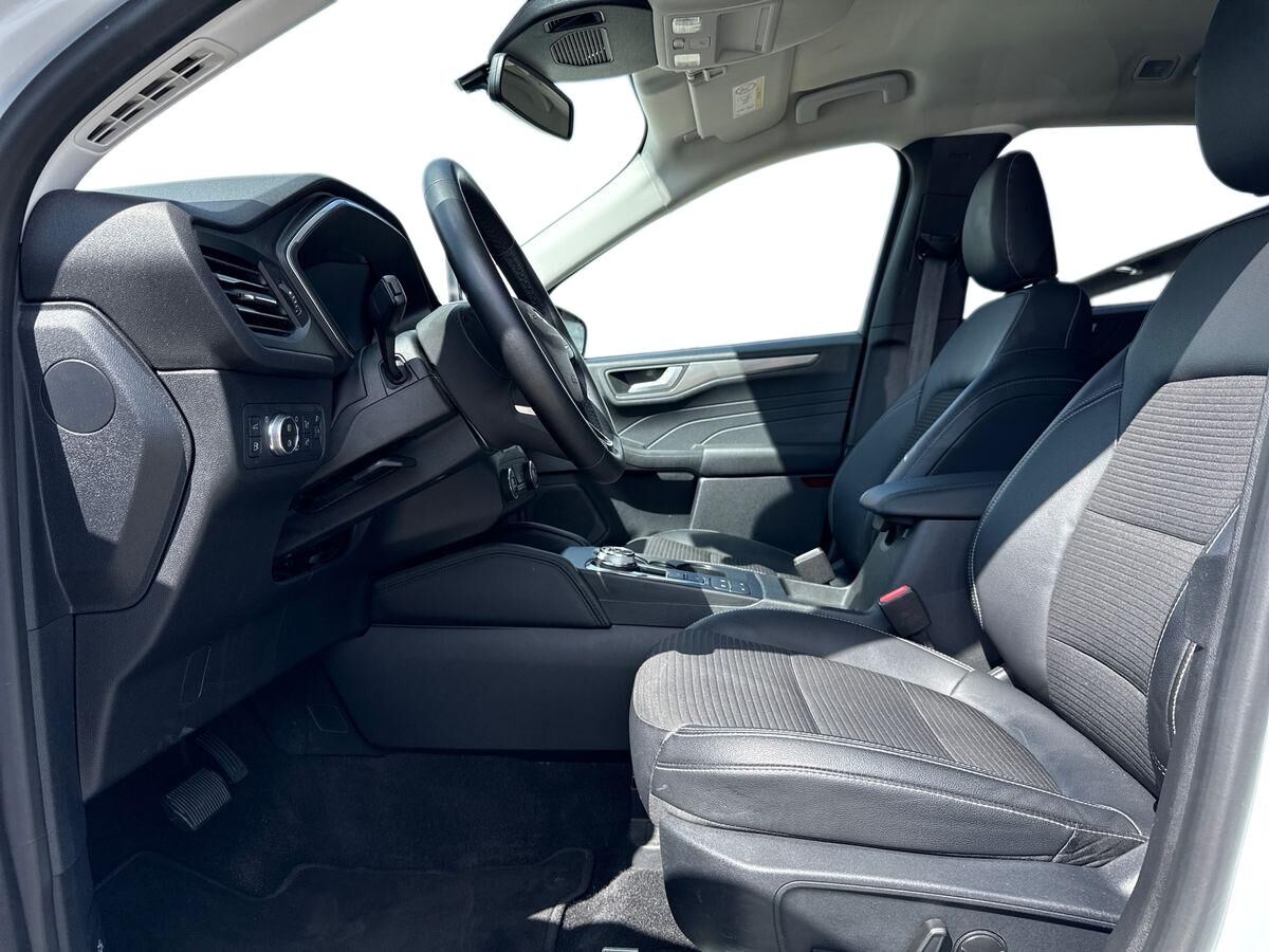 Billede af Ford Kuga 2,5 Plugin-hybrid Titanium X CVT 225HK 5d Trinl. Gear
