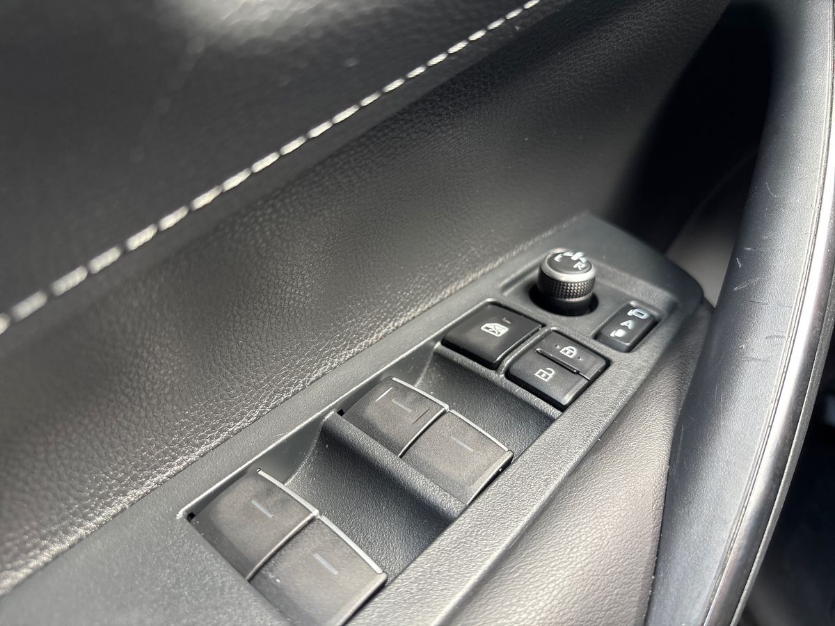 Billede af Toyota Corolla Touring Sports 1,8 Hybrid H3 Premium E-CVT 122HK Stc Trinl. Gear