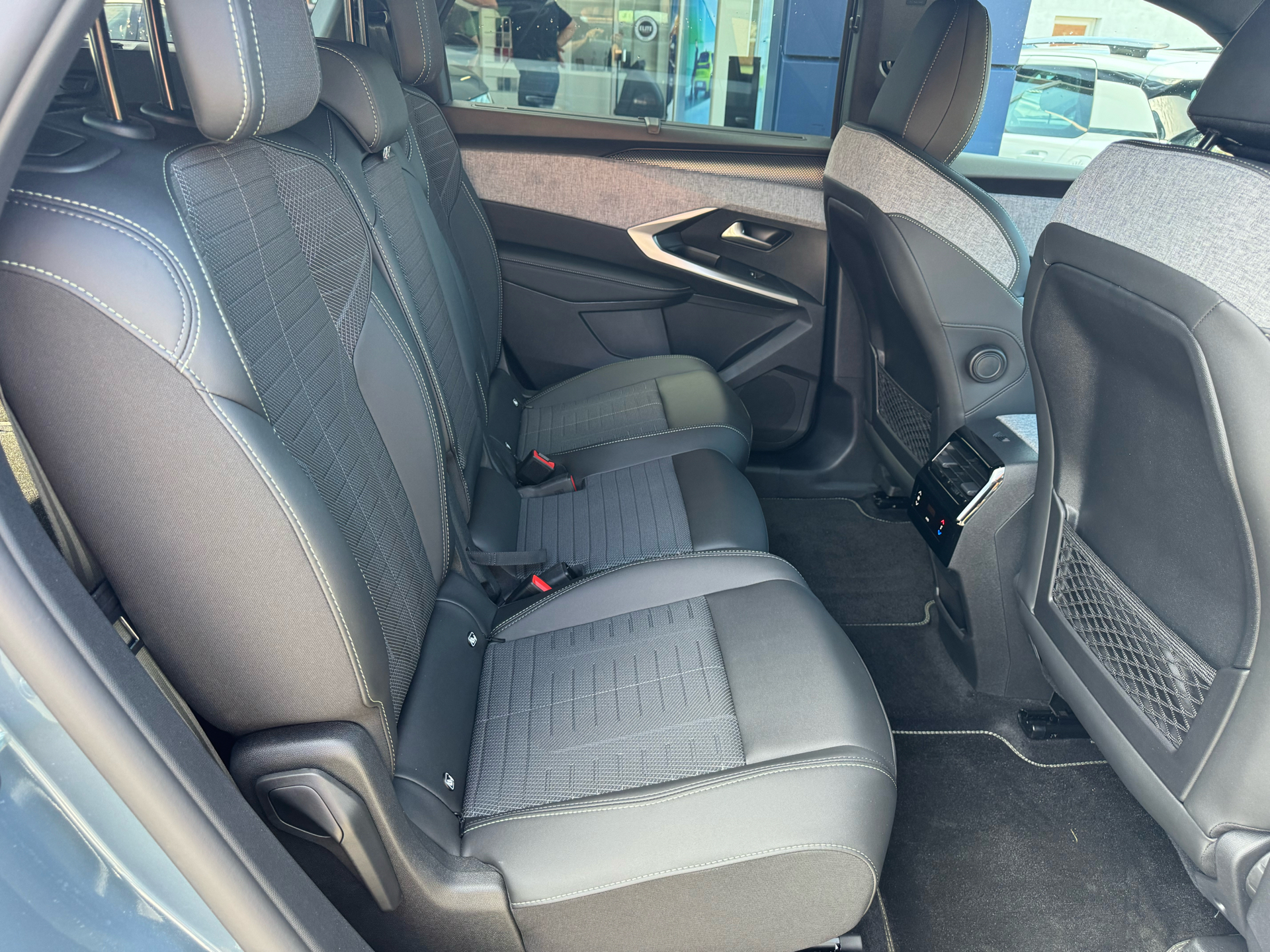 Billede af Peugeot e-5008 EL GT 210HK 5d Aut.