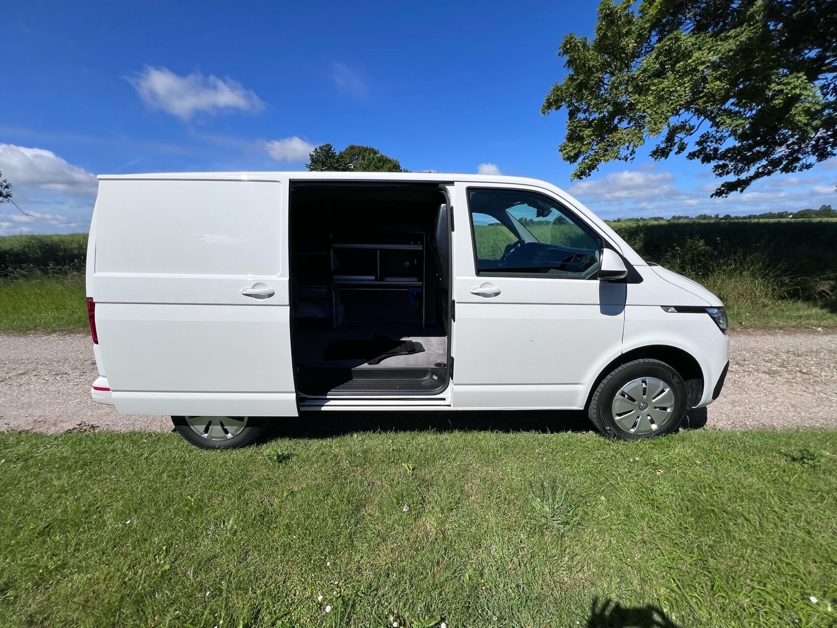 Billede af VW Transporter Kort 2,0 TDI BMT DSG 150HK Van 7g Aut.