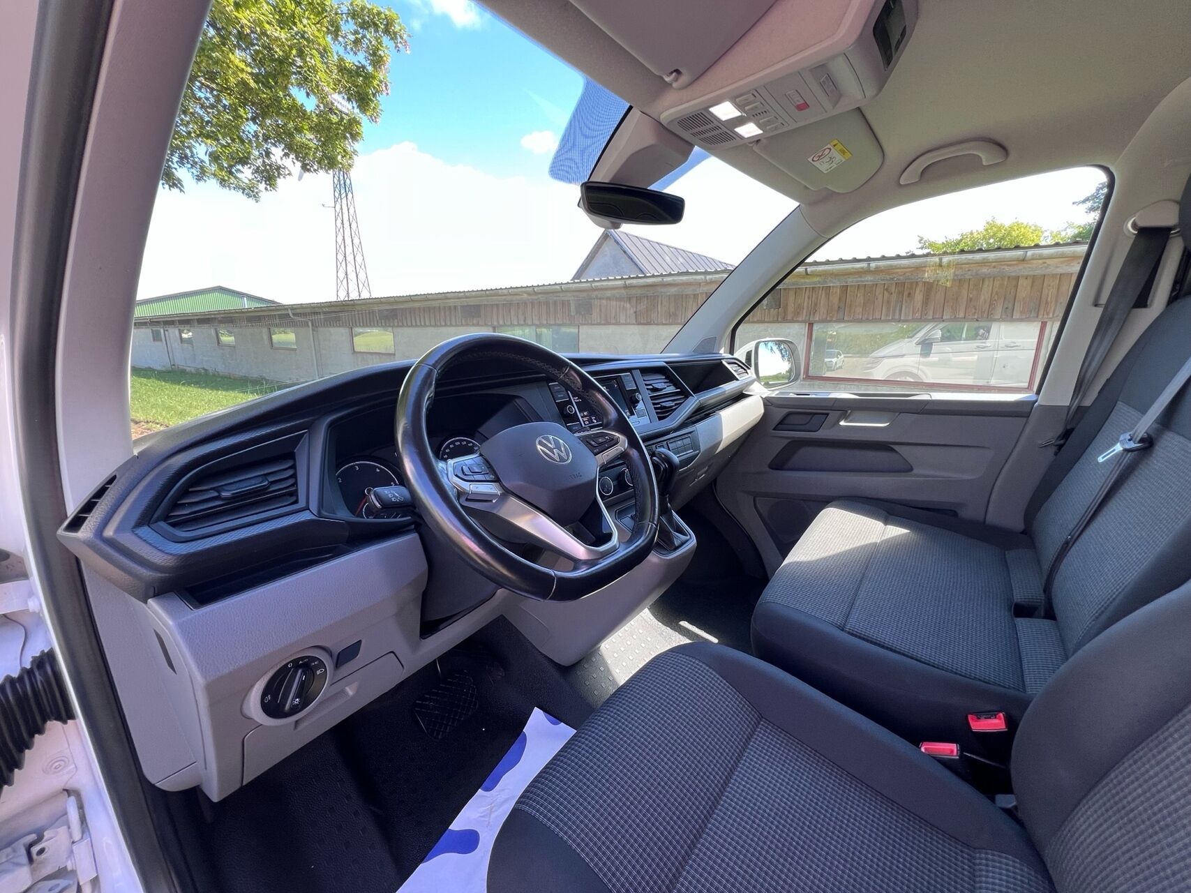 Billede af VW Transporter Kort 2,0 TDI BMT DSG 150HK Van 7g Aut.