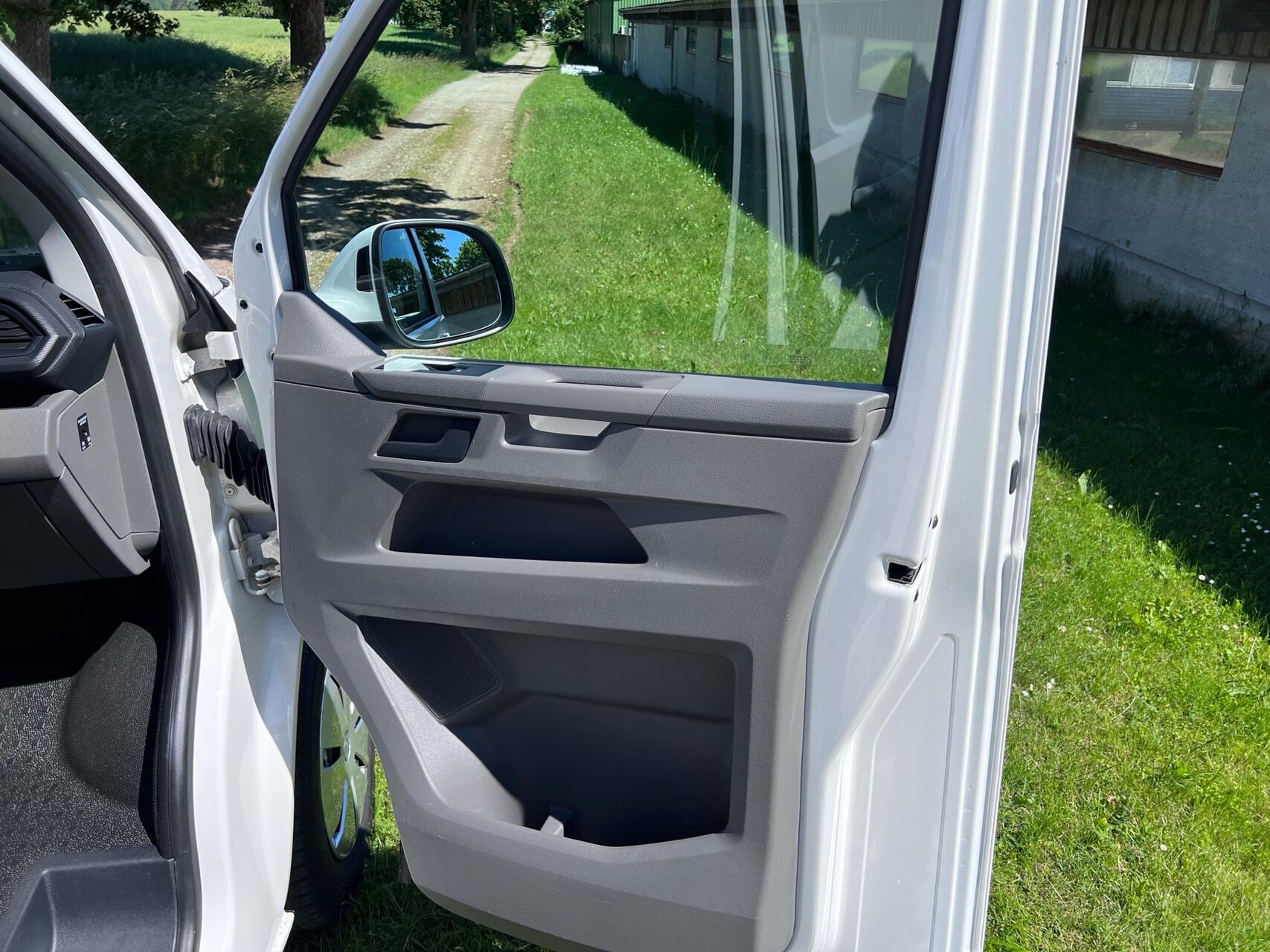 Billede af VW Transporter Kort 2,0 TDI BMT DSG 150HK Van 7g Aut.