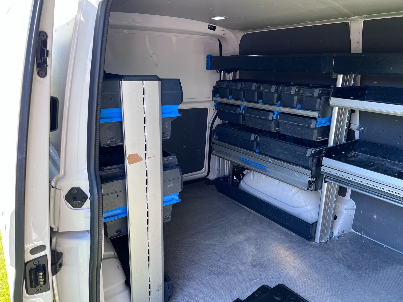 Billede af VW Transporter Kort 2,0 TDI BMT DSG 150HK Van 7g Aut.