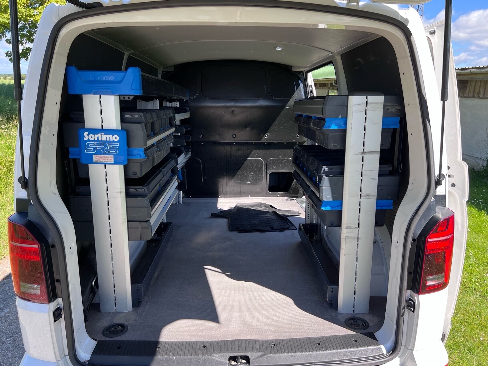 Billede af VW Transporter Kort 2,0 TDI BMT DSG 150HK Van 7g Aut.