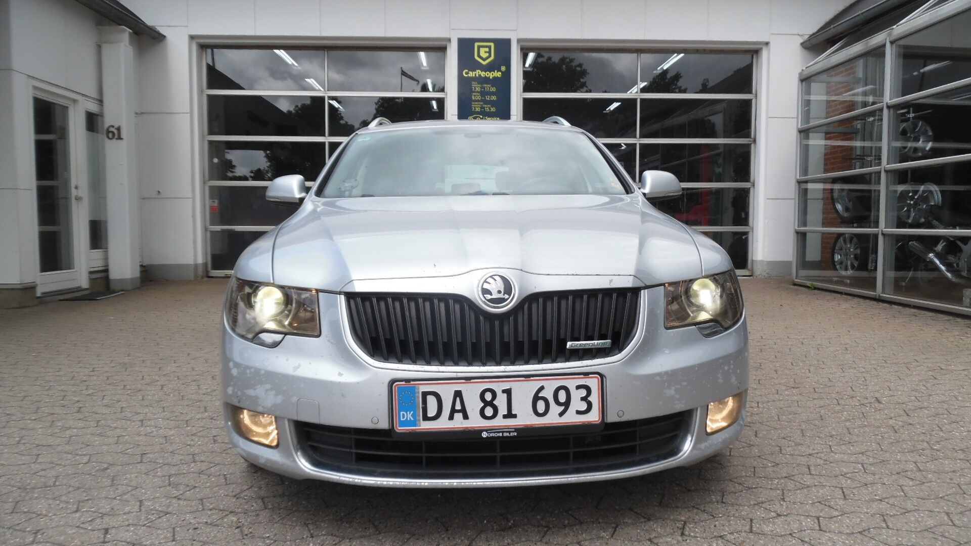Billede af Skoda Superb Combi 1,6 TDI Common Rail DPF Greenline Elegance 105HK Stc