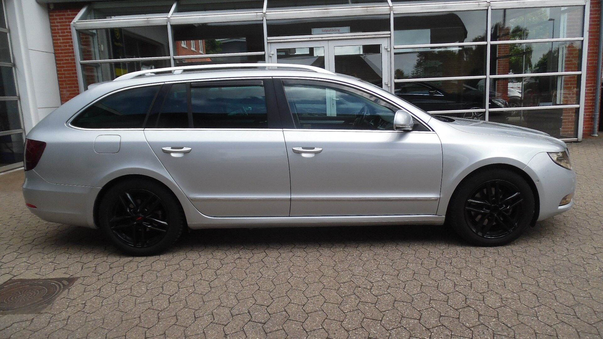 Billede af Skoda Superb Combi 1,6 TDI Common Rail DPF Greenline Elegance 105HK Stc