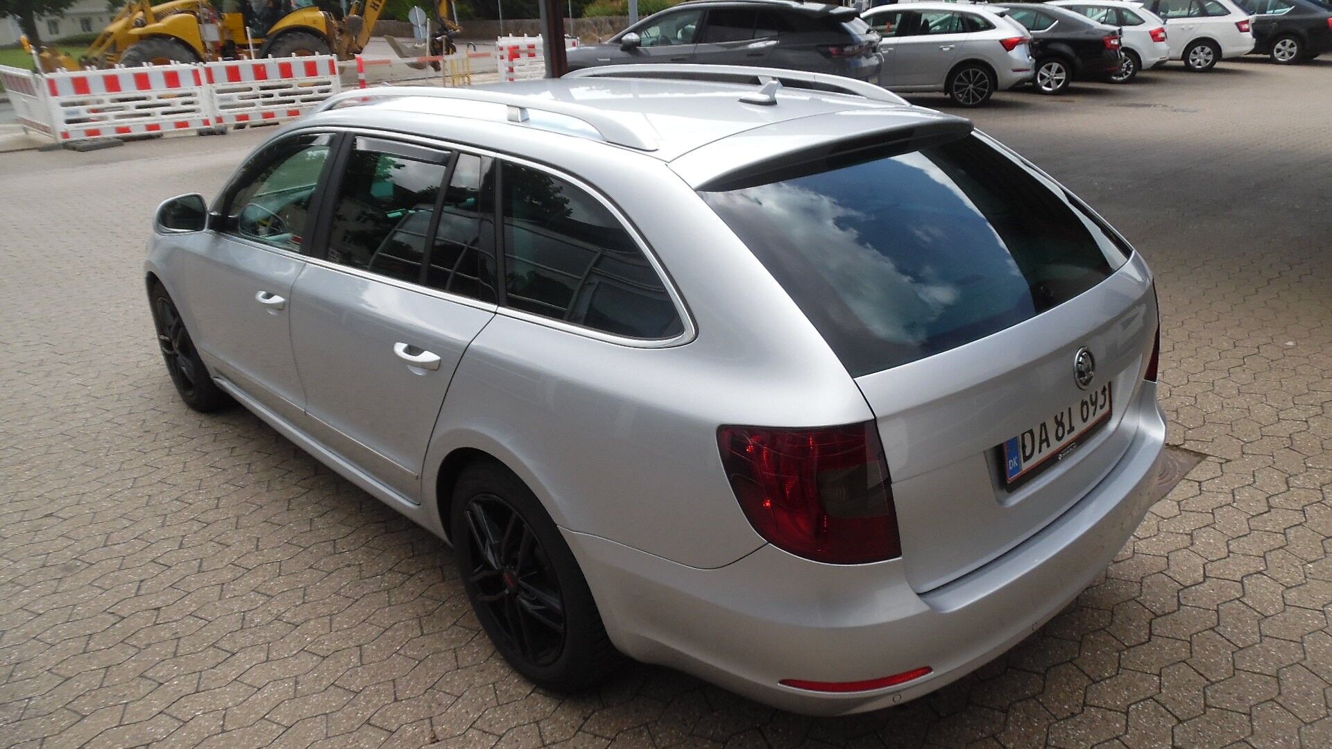 Billede af Skoda Superb Combi 1,6 TDI Common Rail DPF Greenline Elegance 105HK Stc