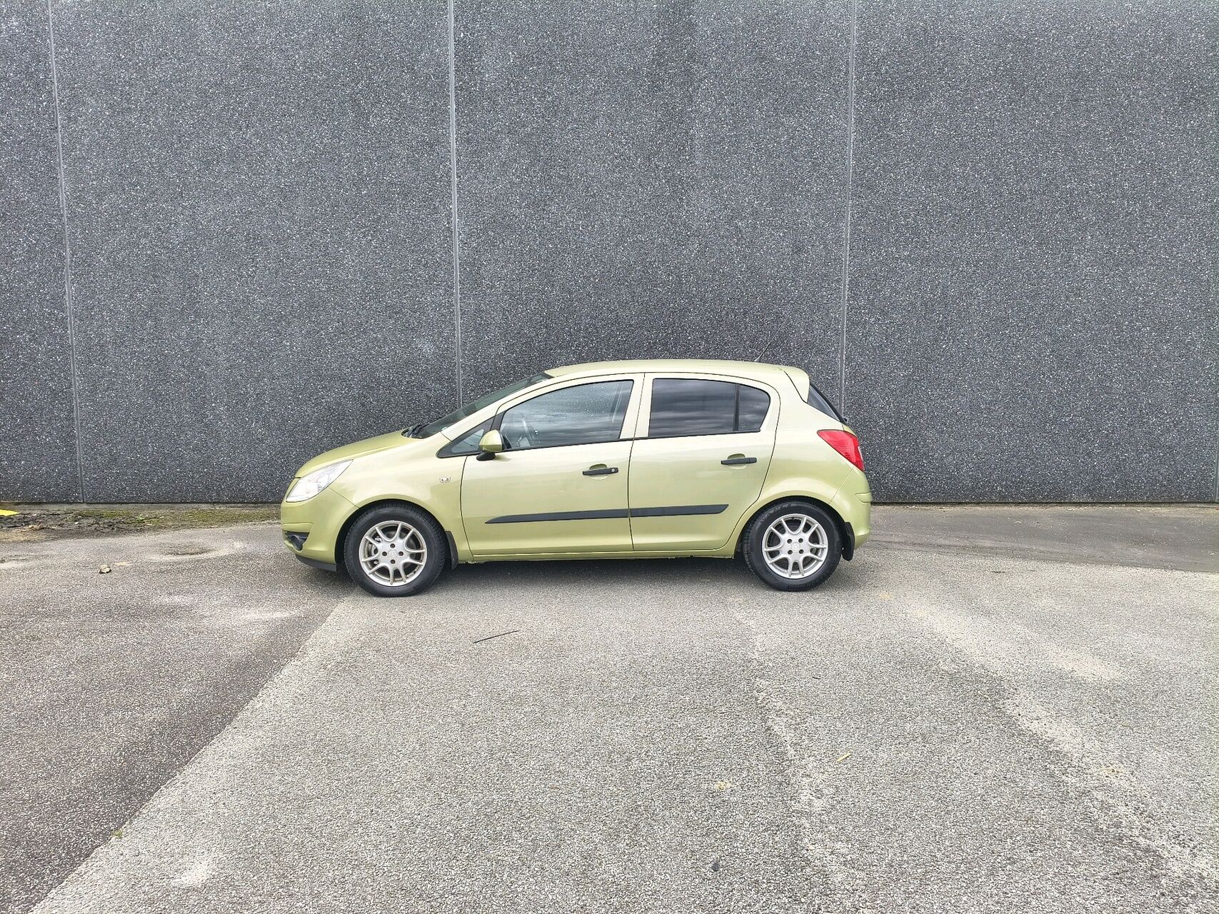 Billede af Opel Corsa 1,0 Twinport Essentia 60HK 5d