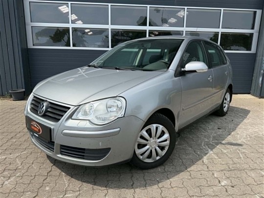 VW Polo 1,4 16V Trendline 75HK 3d