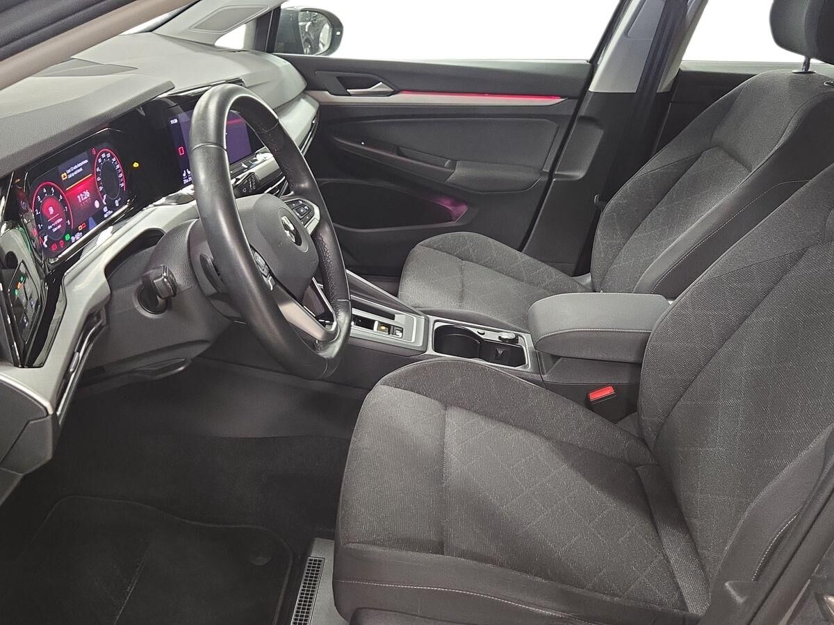 Billede af VW Golf 1,5 eTSI  Mild hybrid Life DSG 130HK 5d 7g Aut.