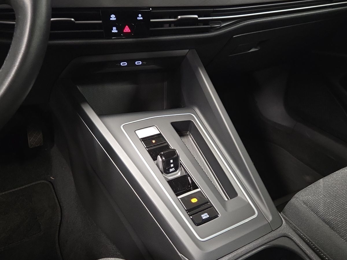 Billede af VW Golf 1,5 eTSI  Mild hybrid Life DSG 130HK 5d 7g Aut.