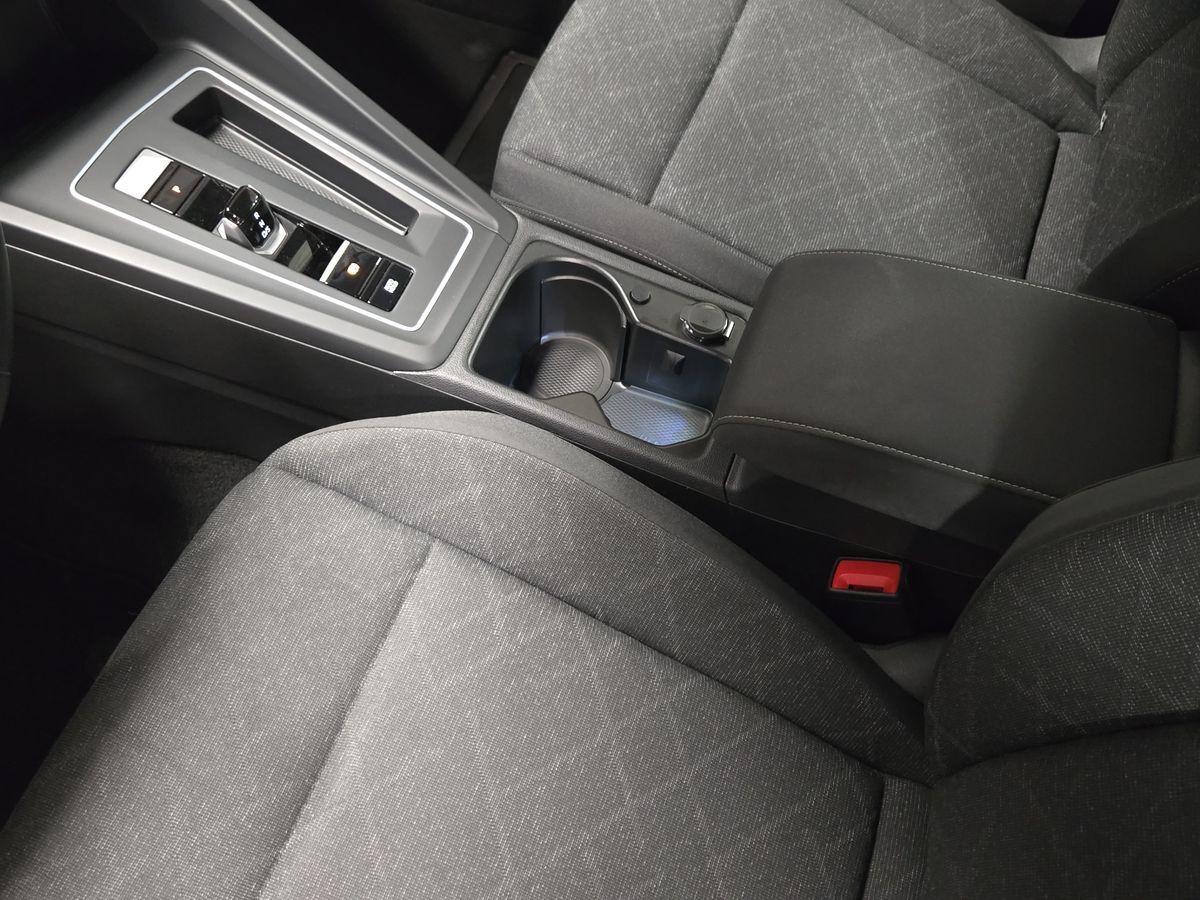 Billede af VW Golf 1,5 eTSI  Mild hybrid Life DSG 130HK 5d 7g Aut.