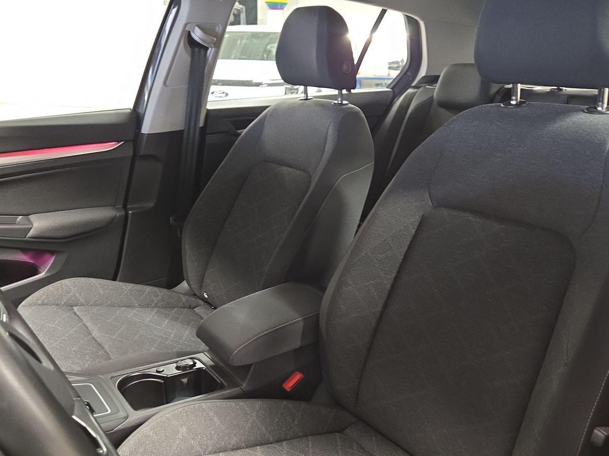 Billede af VW Golf 1,5 eTSI  Mild hybrid Life DSG 130HK 5d 7g Aut.