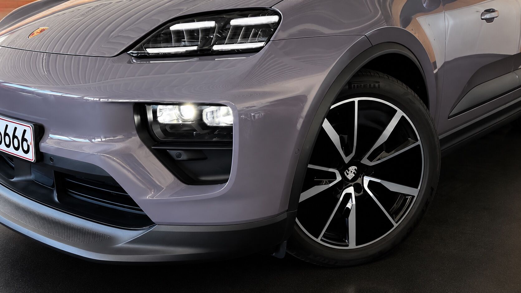 Billede af Porsche Macan 4 EL 4WD 408HK 5d Aut.