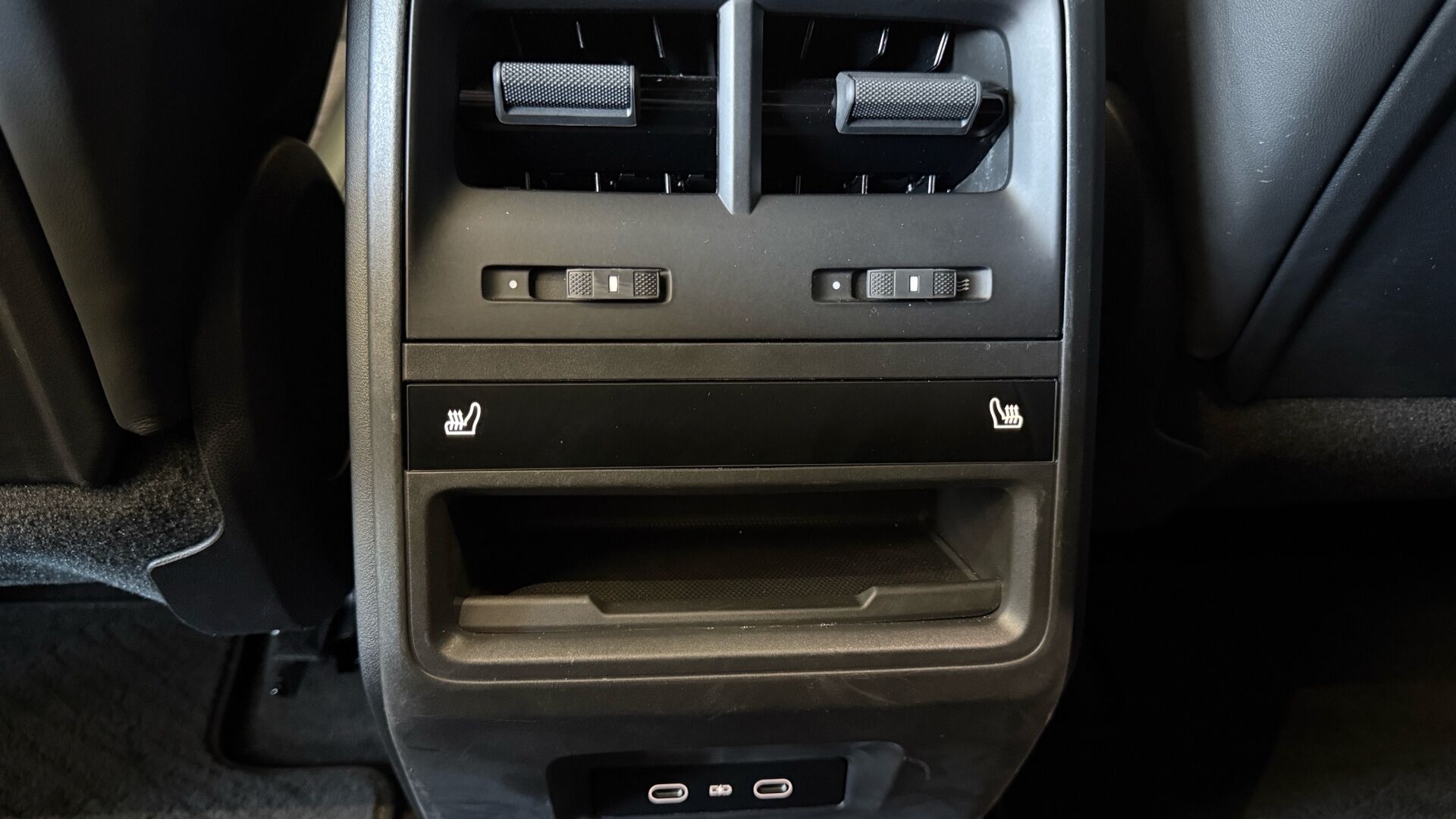 Billede af Porsche Macan 4 EL 4WD 408HK 5d Aut.
