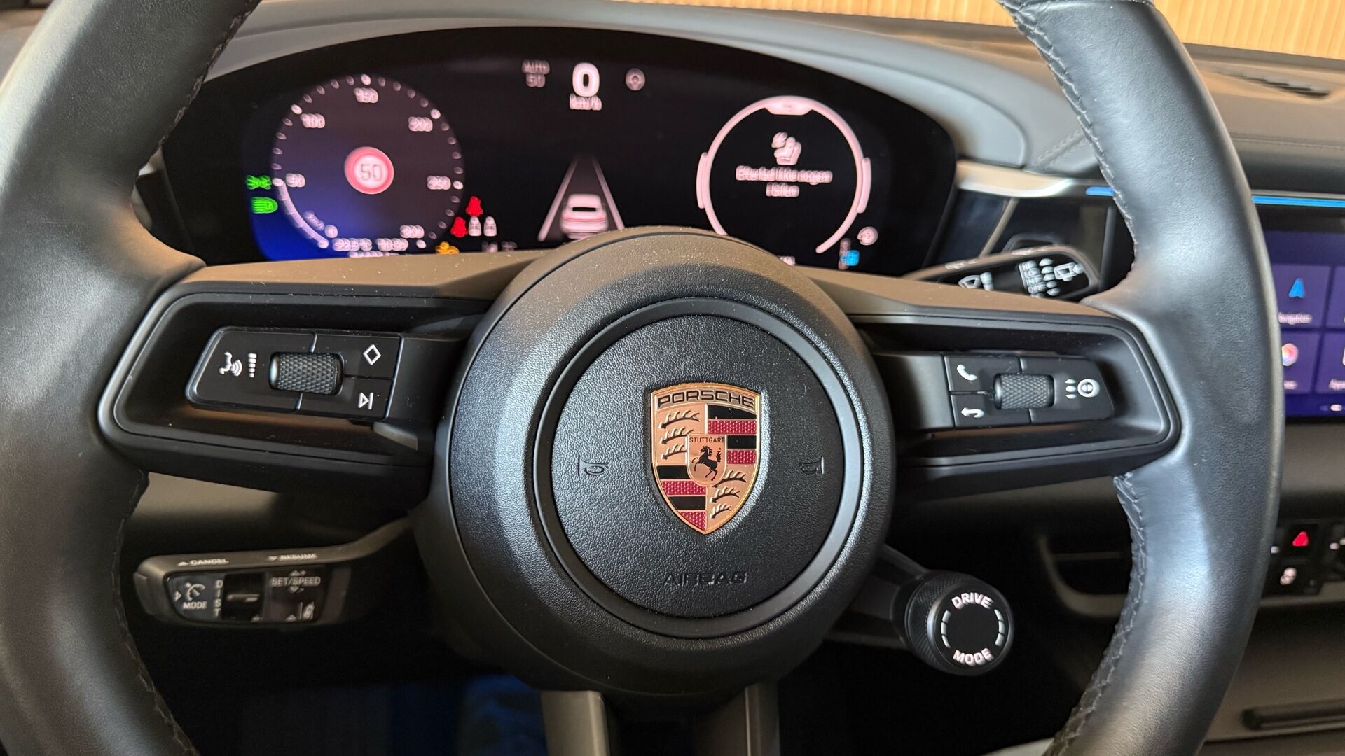 Billede af Porsche Macan 4 EL 4WD 408HK 5d Aut.