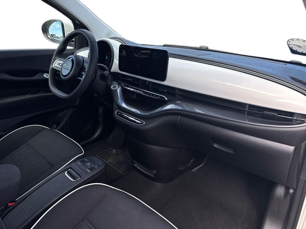 Billede af Fiat 500e EL Lusso 118HK 3d Aut.