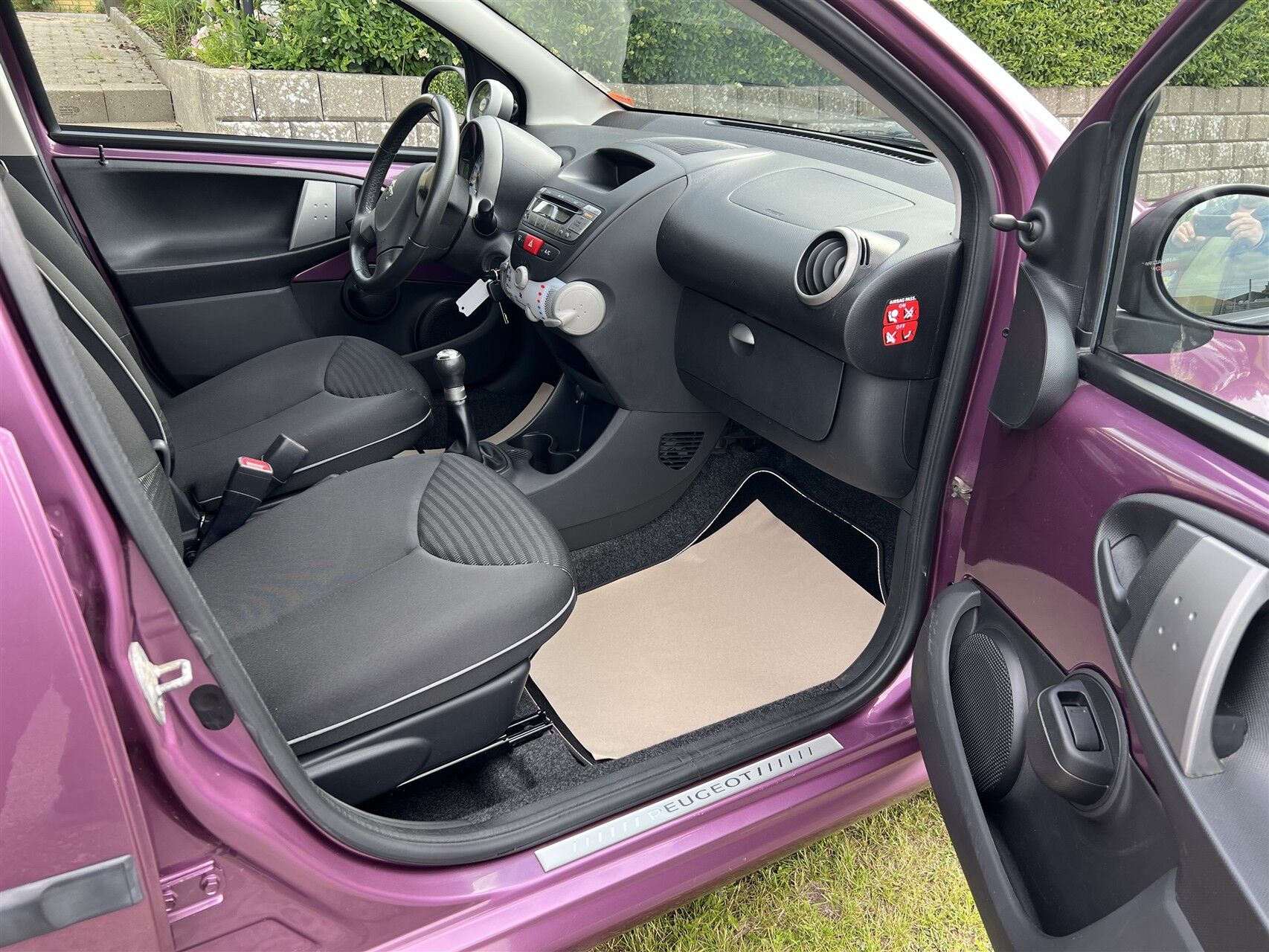 Billede af Peugeot 107 1,0 Sportium 68HK 5d