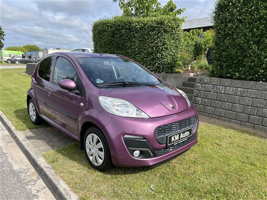 Peugeot 107 1,0 Sportium 68HK 5d