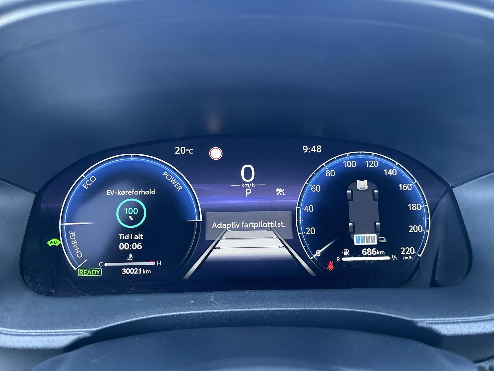 Billede af Toyota Yaris 1,5 Hybrid Executive Technology Plus 130HK 5d Trinl. Gear