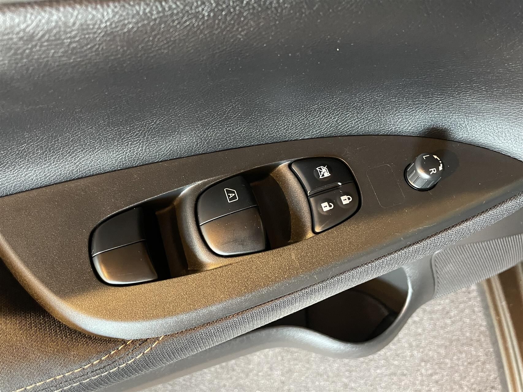 Billede af Nissan Pulsar 1,2 Dig-T Tekna 115HK 5d 6g