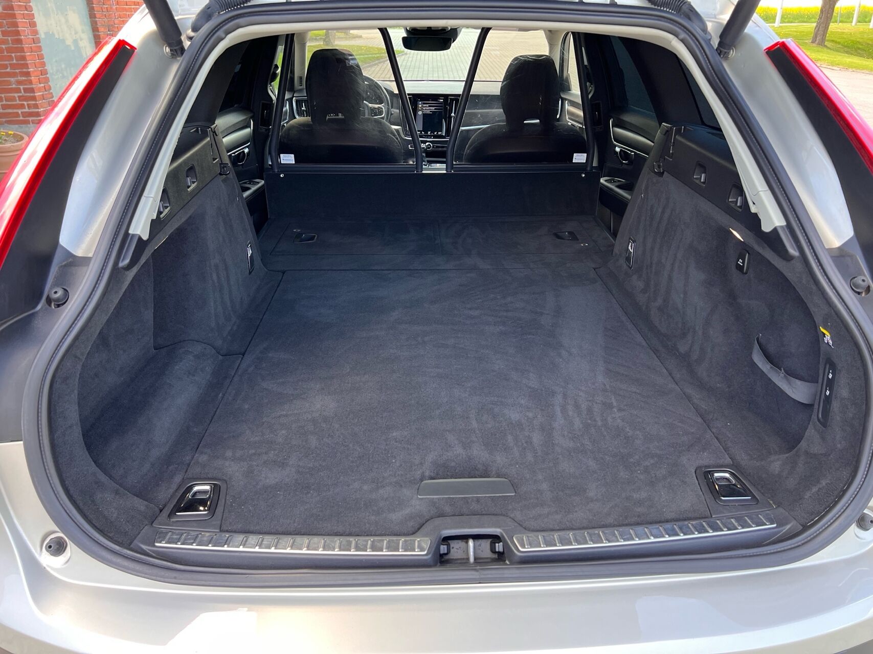 Billede af Volvo V90 Cross Country 2,0 T5 AWD 250HK Stc 8g Aut.