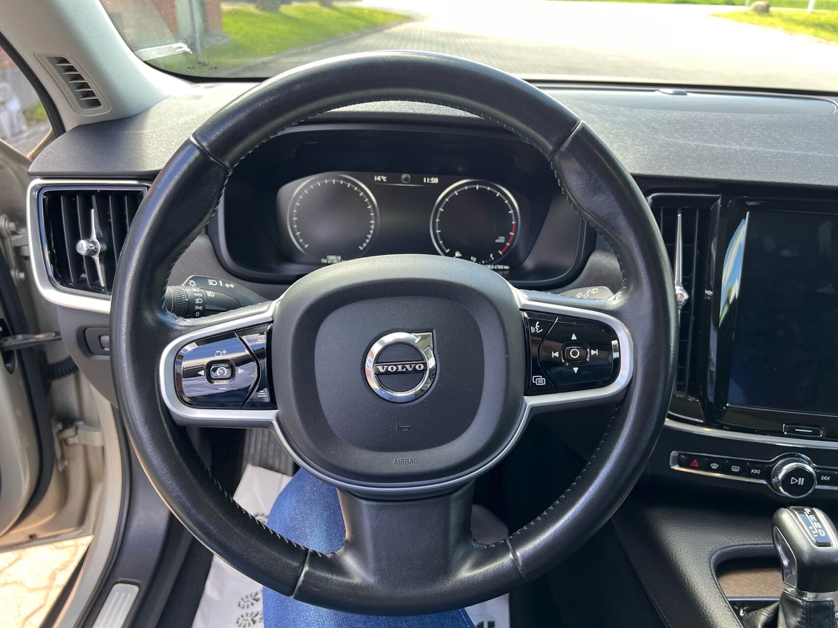 Billede af Volvo V90 Cross Country 2,0 T5 AWD 250HK Stc 8g Aut.