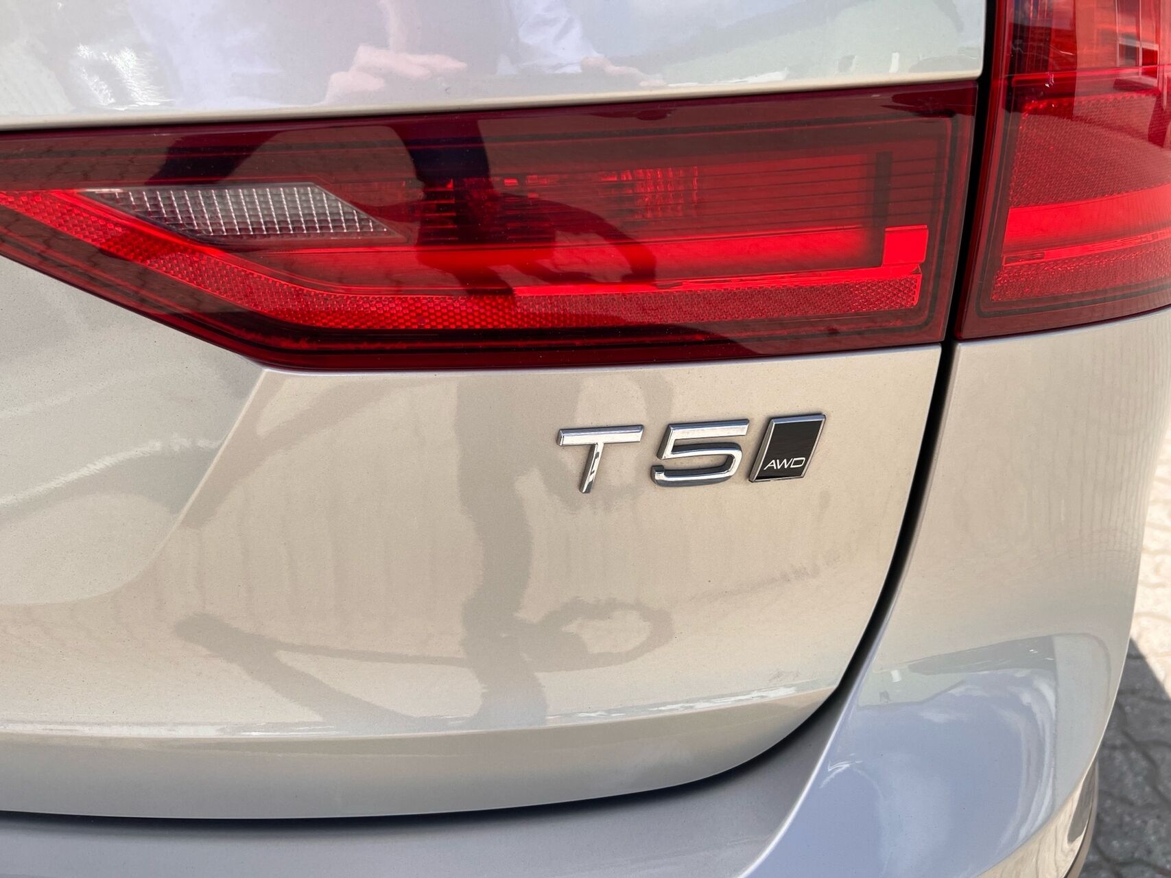 Billede af Volvo V90 Cross Country 2,0 T5 AWD 250HK Stc 8g Aut.
