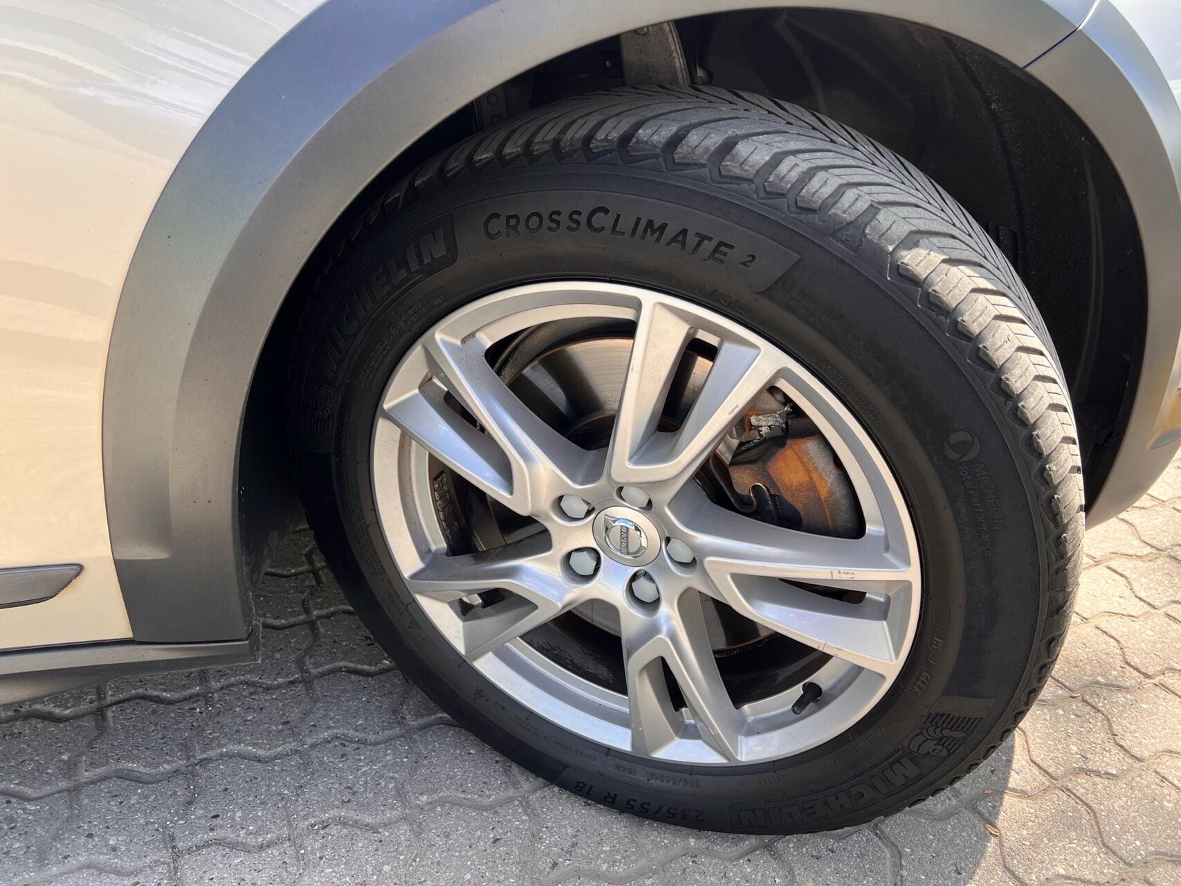 Billede af Volvo V90 Cross Country 2,0 T5 AWD 250HK Stc 8g Aut.