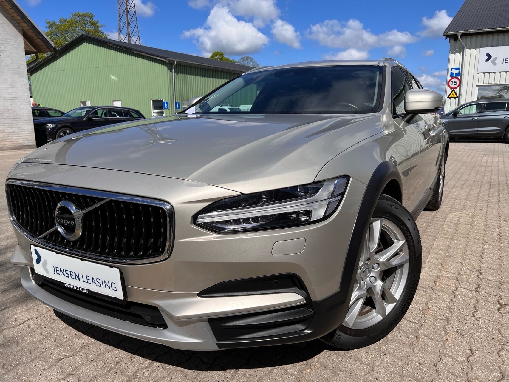 Billede af Volvo V90 Cross Country 2,0 T5 AWD 250HK Stc 8g Aut.