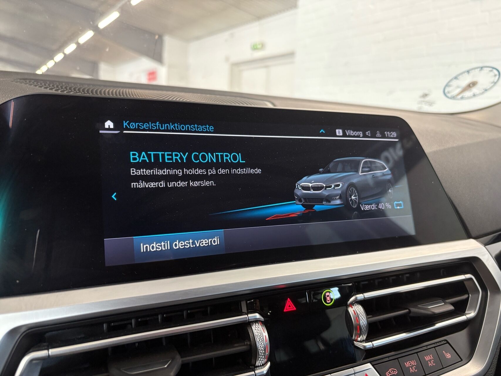 Billede af BMW 330e Touring 2,0 Plugin-hybrid Advantage Steptronic 292HK Stc 8g Aut.