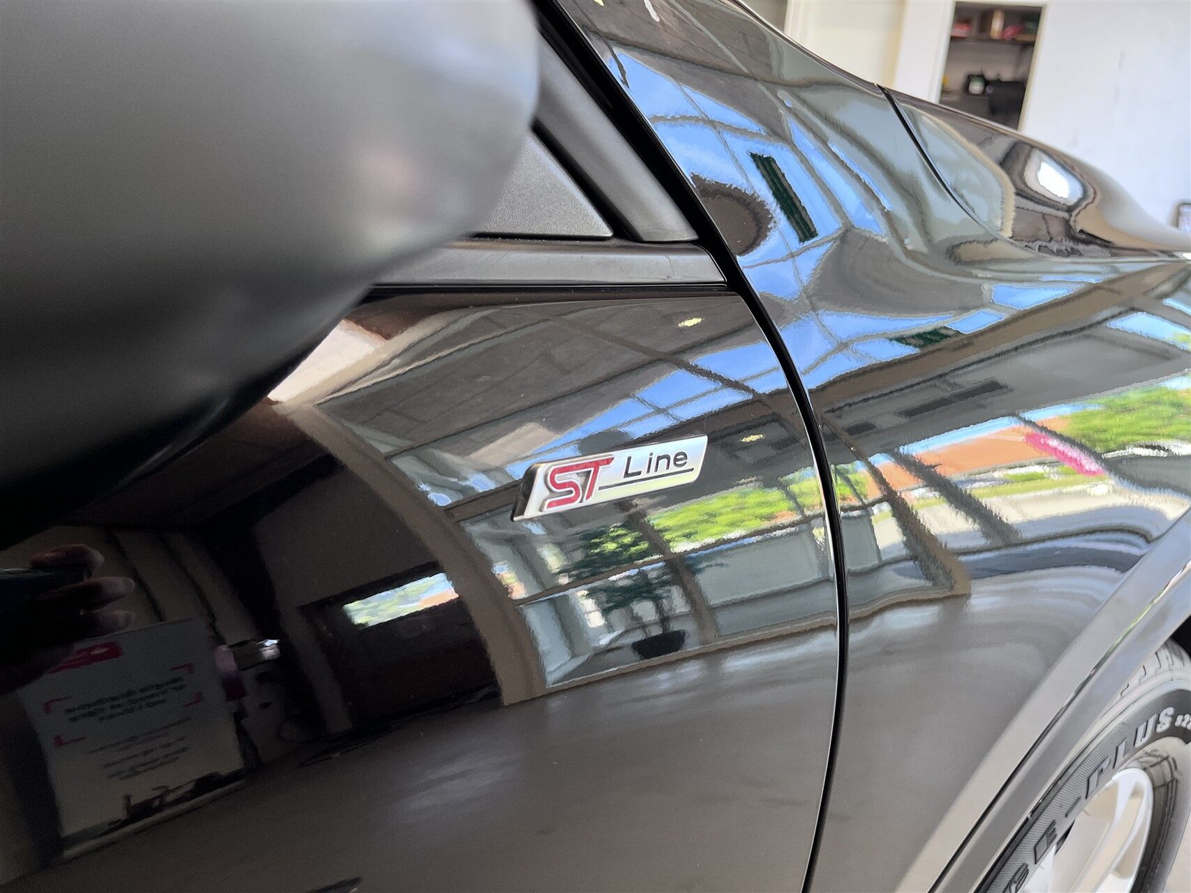 Billede af Ford Kuga 2,5 Plugin-hybrid ST-Line CVT 225HK 5d Trinl. Gear