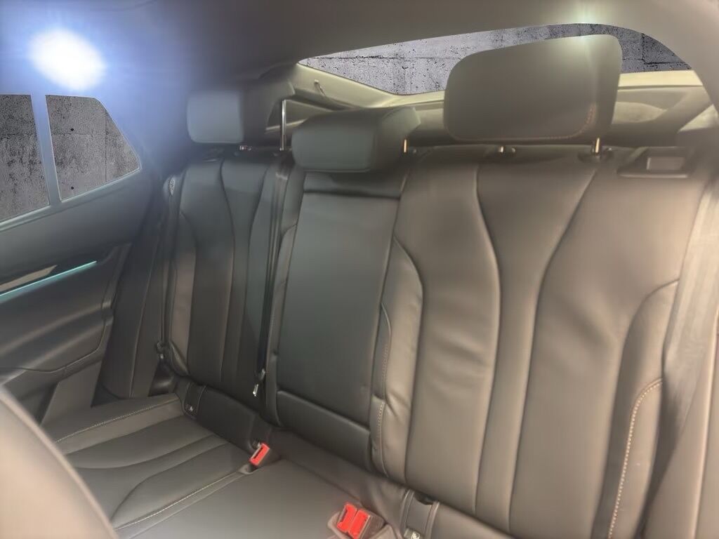 Billede af Skoda Enyaq 85x Coupe iV L&K 4x4 286HK 5d Aut.