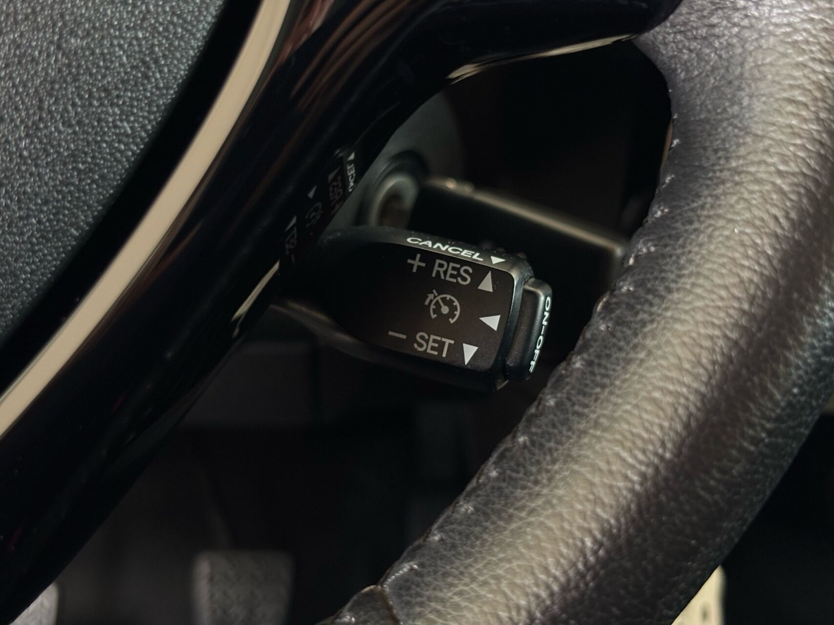 Billede af Peugeot 108 1,0 e-Vti Intense 69HK 5d