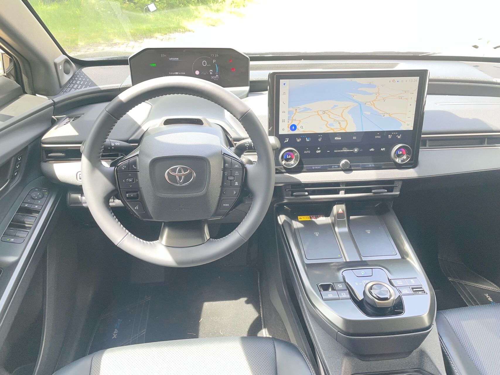 Billede af Toyota BZ4X EL Executive AWD 343HK 5d Aut.