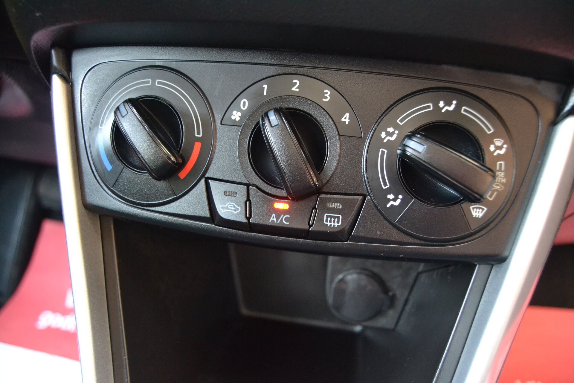 Billede af Suzuki S-Cross 1,0 Boosterjet Comfort 112HK 5d