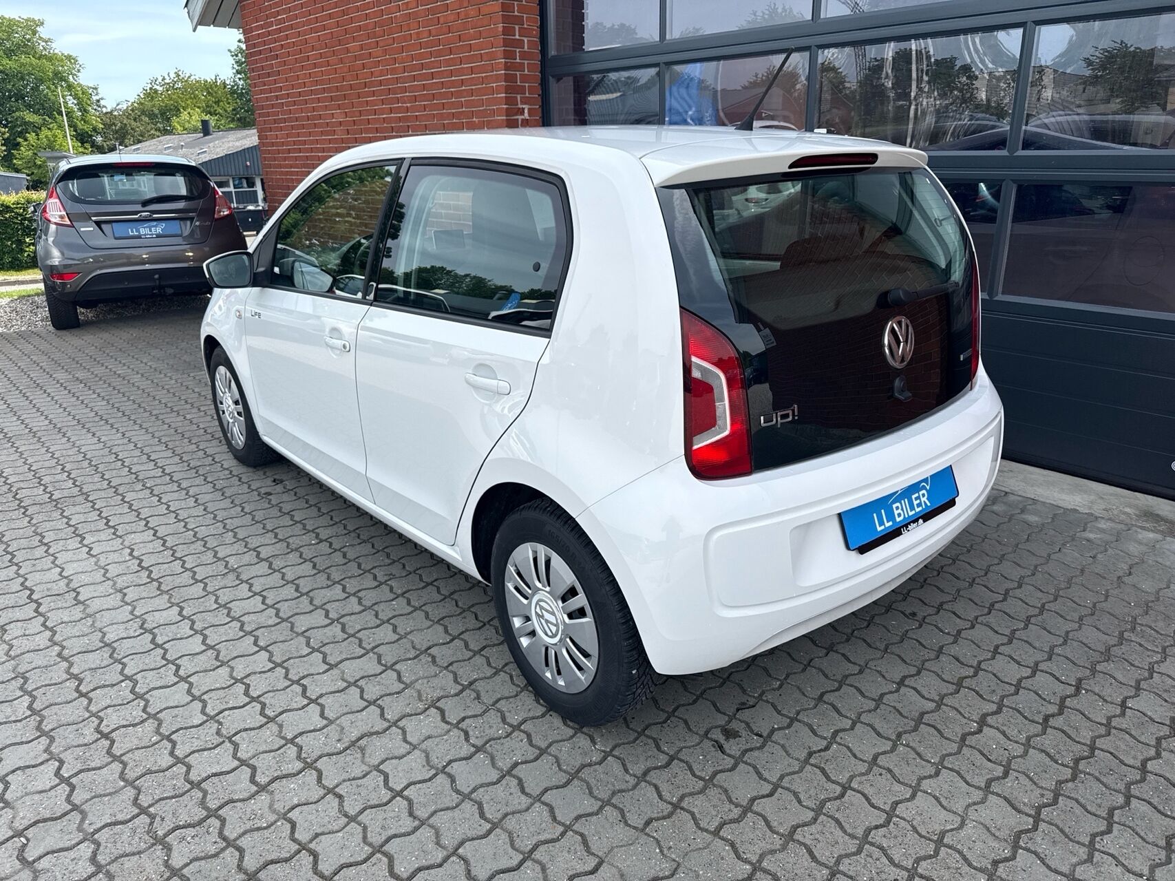 Billede af VW up 1,0 MPI BMT Move 60HK 5d