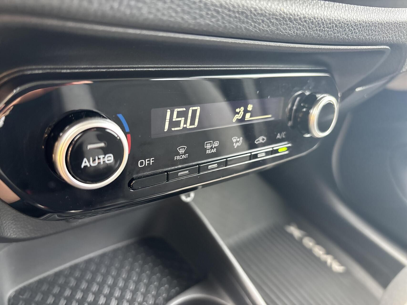 Billede af Toyota Aygo X 1,0 VVT-I Active 72HK 5d