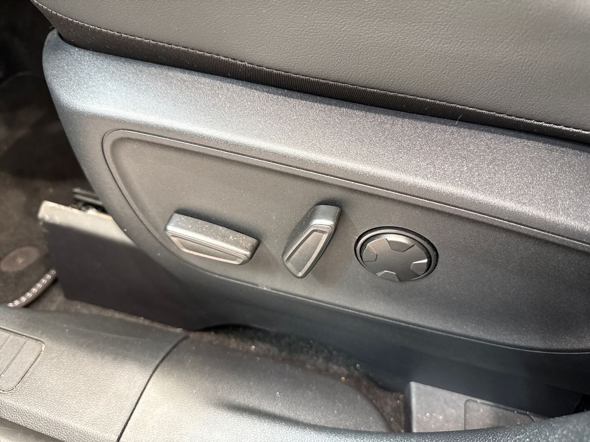 Billede af Ford Kuga 2,5 Plugin-hybrid Active X CVT 243HK 5d Aut.