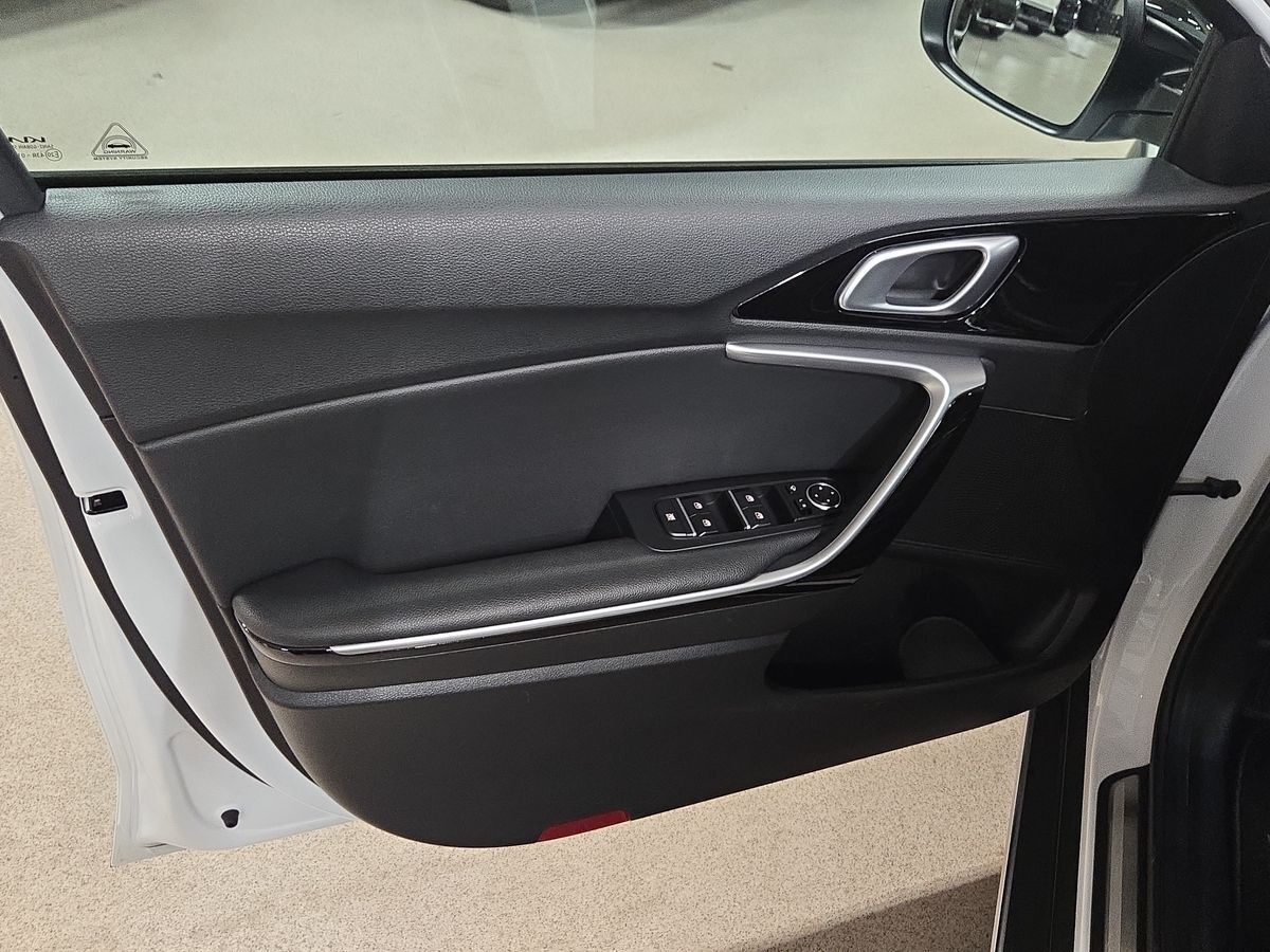 Billede af Kia XCeed 1,6 GDI  Plugin-hybrid Prestige DCT 141HK 5d 6g Aut.
