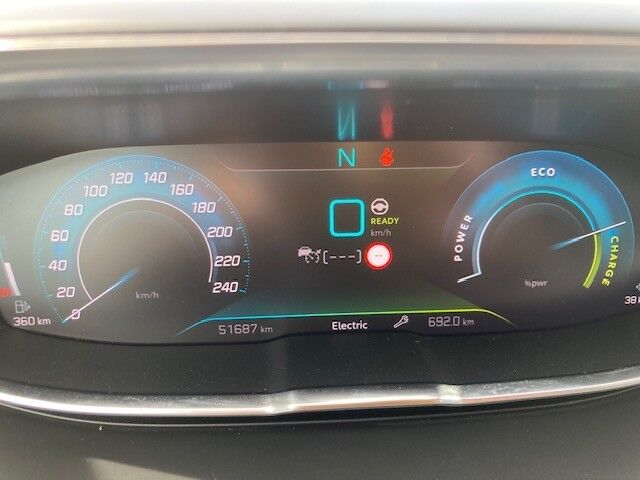 Billede af Peugeot 3008 1,6 PureTech  Plugin-hybrid Allure Pack EAT8 225HK 5d 8g Aut.