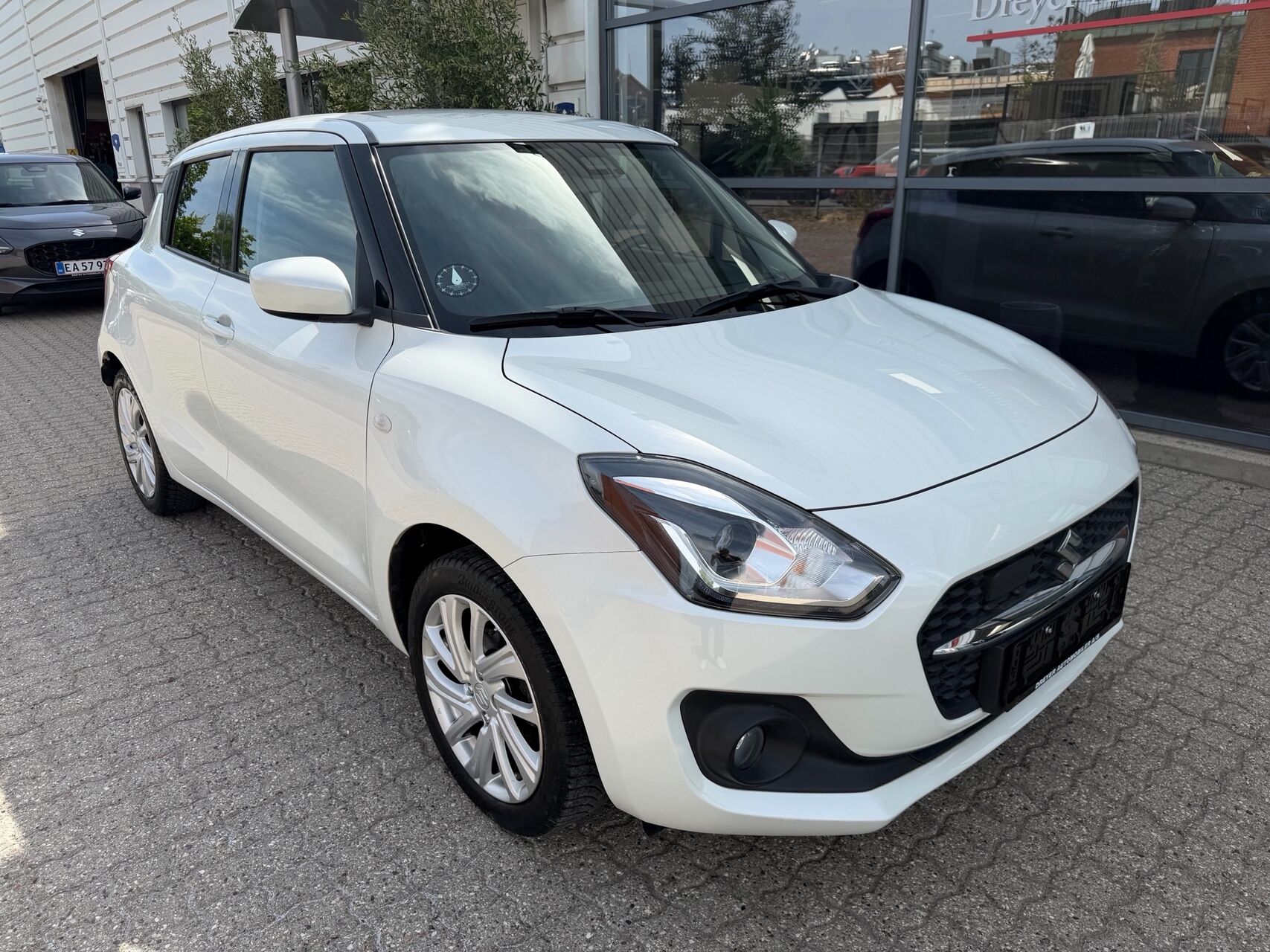 Billede af Suzuki Swift 1,2 Dualjet  Mild hybrid Action AEB SKY 83HK 5d