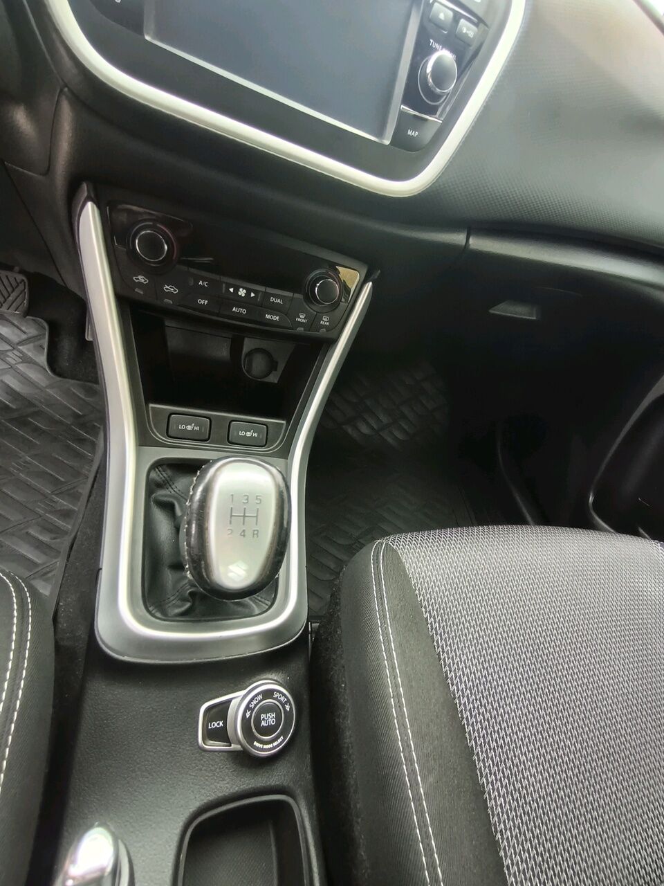 Billede af Suzuki S-Cross 1,6 16V AllGrip Active 4x4 120HK Van