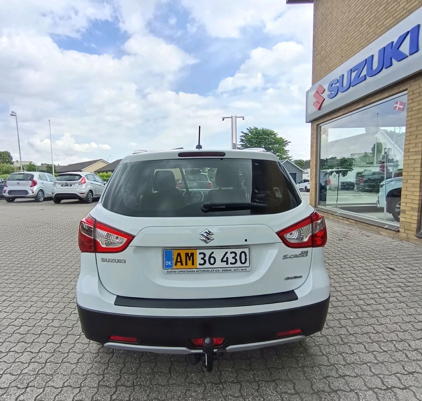 Billede af Suzuki S-Cross 1,6 16V AllGrip Active 4x4 120HK Van